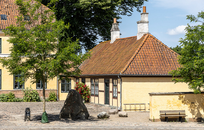 Roskilde Domkirkepladsen / Skolegade: Rektorboligen