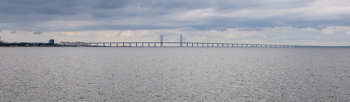 Öresund mit der Öresundbrücke (Öresundsbron) Malmö