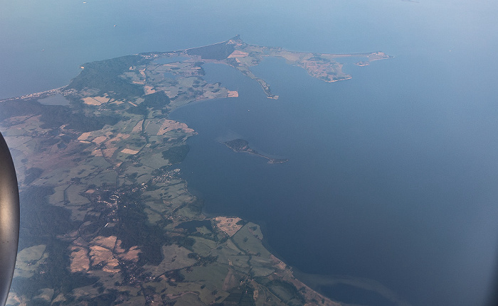 Mecklenburg-Vorpommern Rügen, Ostsee 2023-06-18 Flug DLH2443 Kopenhagen-Kastrup (CPH/EKCH) - München Franz Josef Strauß (MUC/EDDM) Luftbild aerial photo