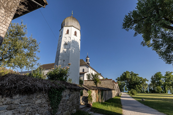 Fraueninsel Kloster Frauenwörth: Klosterkirche