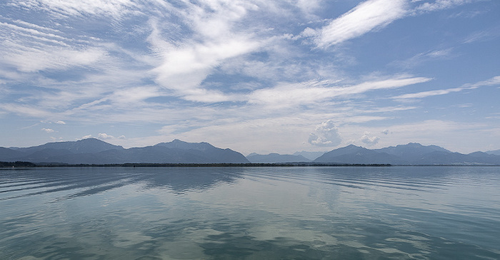 Chiemsee Mündung der Tiroler Achen, Chiemgauer Alpen