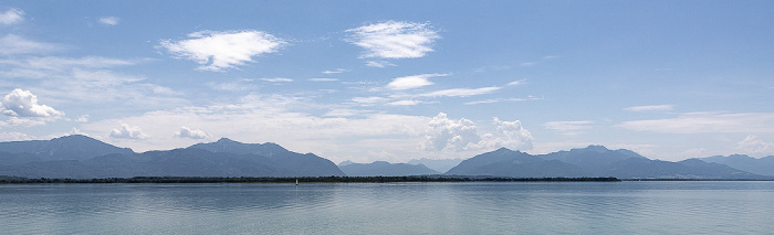 Chiemsee Mündung der Tiroler Achen, Chiemgauer Alpen