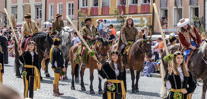 Dreifaltigkeitsplatz: Landshuter Hochzeit (Hochzeitszug) Landshut