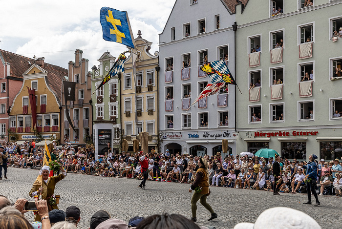 Dreifaltigkeitsplatz: Landshuter Hochzeit (Hochzeitszug)