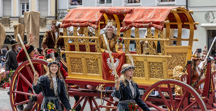 Dreifaltigkeitsplatz: Landshuter Hochzeit (Hochzeitszug) Landshut