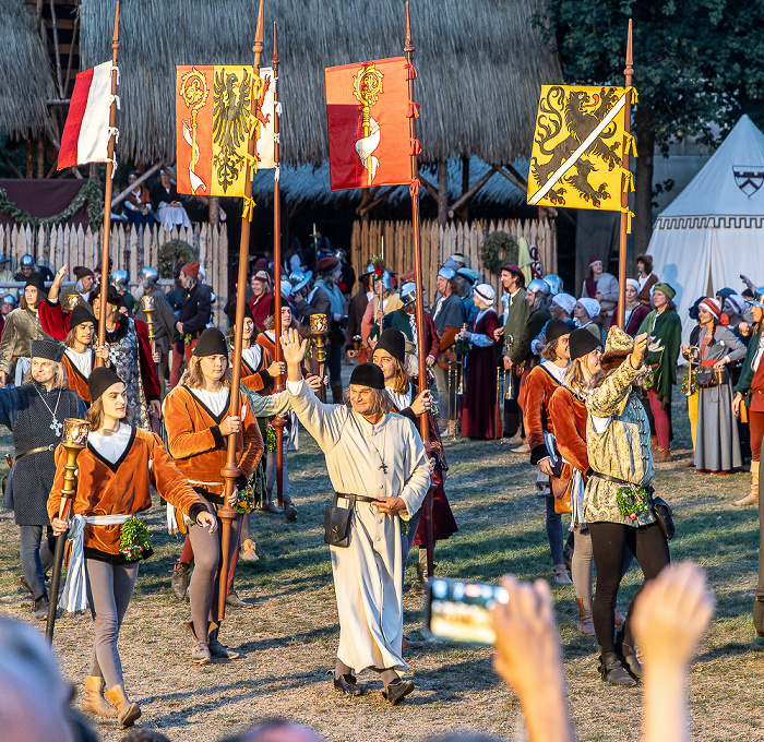 Ringelstecherwiese: Landshuter Hochzeit (Festliche Spiele im nächtlichen Lager) Landshut