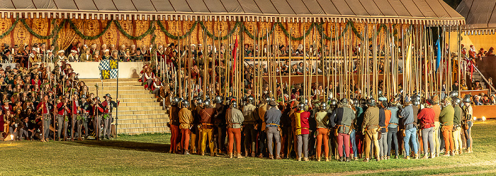 Ringelstecherwiese: Landshuter Hochzeit (Festliche Spiele im nächtlichen Lager)