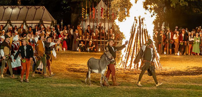 Ringelstecherwiese: Landshuter Hochzeit (Festliche Spiele im nächtlichen Lager) Landshut