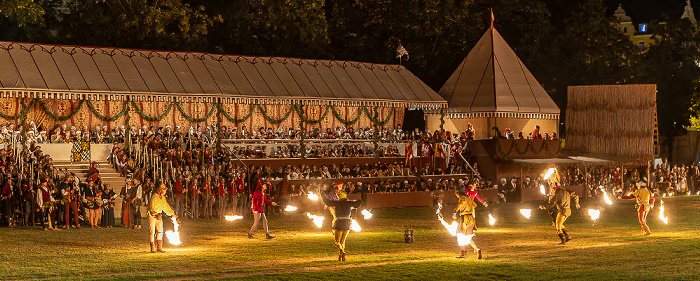 Ringelstecherwiese: Landshuter Hochzeit (Festliche Spiele im nächtlichen Lager)