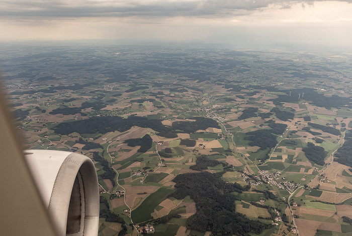 Bayern - Landkreis Pfaffenhofen an der Ilm 2023-08-25 Flug DLH2508 München Franz Josef Strauß (MUC/EDDM) - Birmingham (BHX/EGBB) Euernbach Gerolsbach Luftbild aerial photo