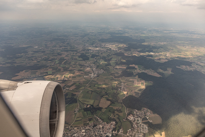 Bayern - Landkreis Neuburg-Schrobenhausen 2023-08-25 Flug DLH2508 München Franz Josef Strauß (MUC/EDDM) - Birmingham (BHX/EGBB) Waidhofen Luftbild aerial photo