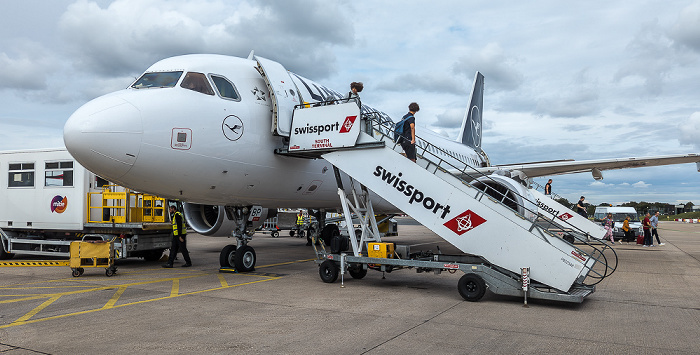 Birmingham Airport 2023-08-25 Flug DLH2508 München Franz Josef Strauß (MUC/EDDM) - Birmingham (BHX/EGBB)