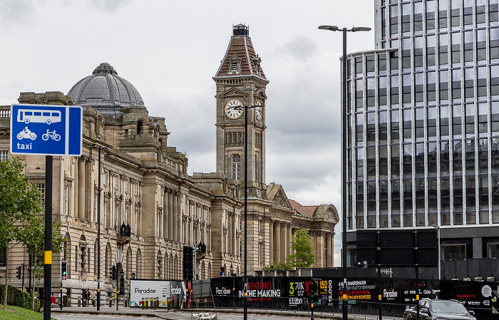 Council House Extension (Birmingham Museum and Art Gallery) (links), Council House (Mitte), One Chamberlain Square (rechts) Birmingham