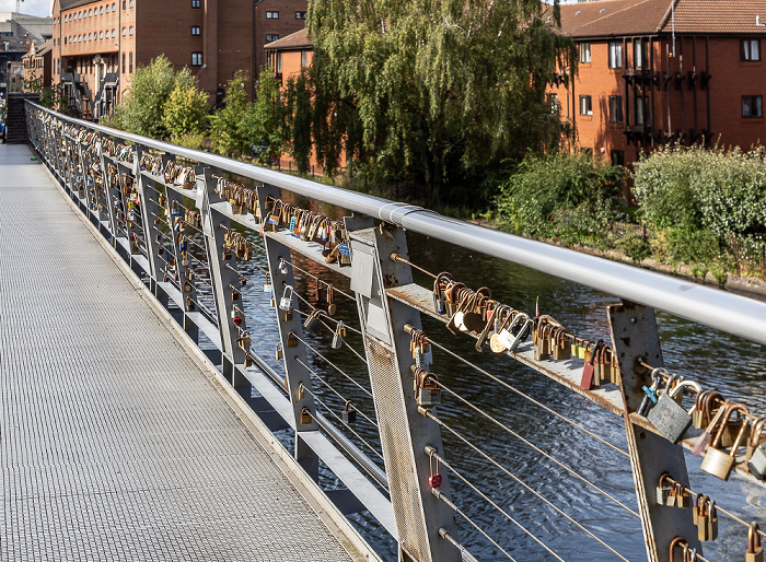 Salvage Turn Bridge, Worcester & Birmingham Canal Birmingham