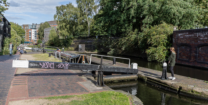 Birmingham and Fazeley Canal: Schleuse Birmingham