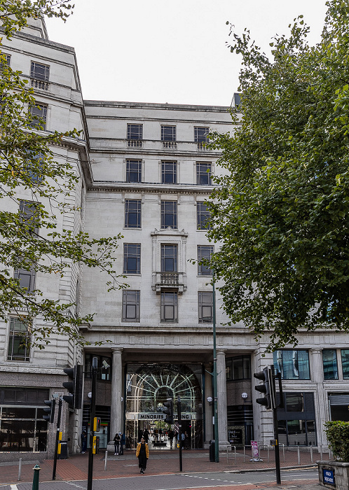 Birmingham Old Square: The Lewis Buidling