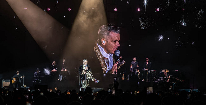 Sandringham Estate: Robbie Williams