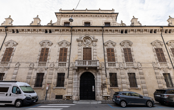 Via Pomponazzo: Palazzo Sordi Mantua