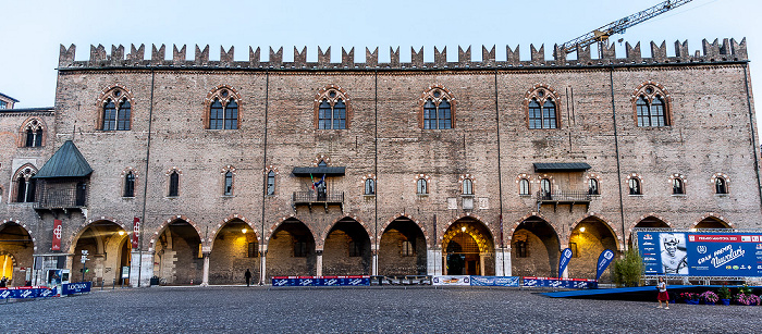 Mantua Piazza Sordello: Palazzo del Capitano