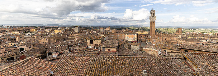 Siena Blick vom Facciatone Piazza del Campo Torre del Mangia