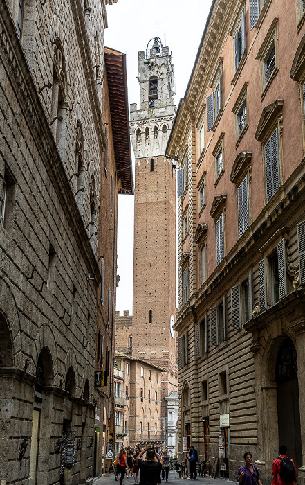 Siena Via Rinaldini Torre del Mangia
