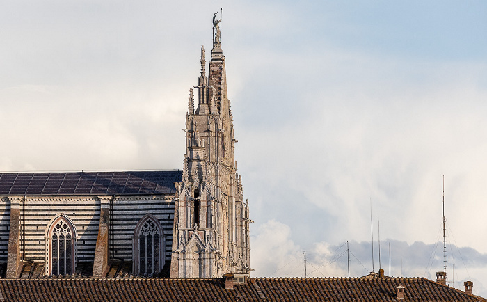 Blick von der Via Bruno Bonci: Duomo di Siena (Cattedrale Metropolitana di Santa Maria Assunta)