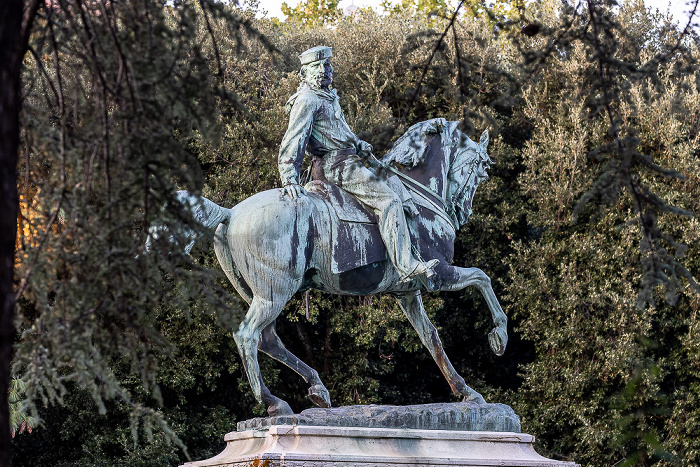 Siena La Lizza: Monumento a Garibaldi