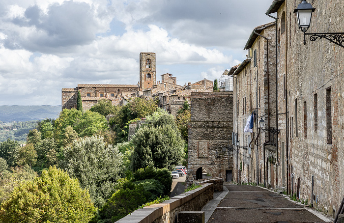 Via dietro le Mura Colle di Val d’Elsa