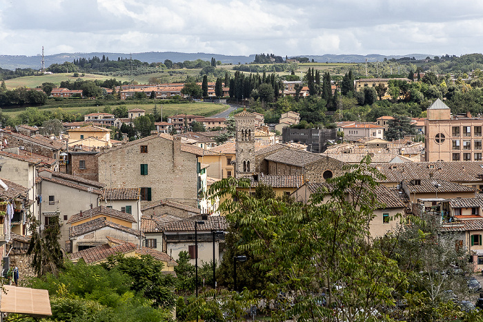 Colle di Val d’Elsa Blick von der Viale Giacomo Matteotti Chiesa di Sant'Agostino