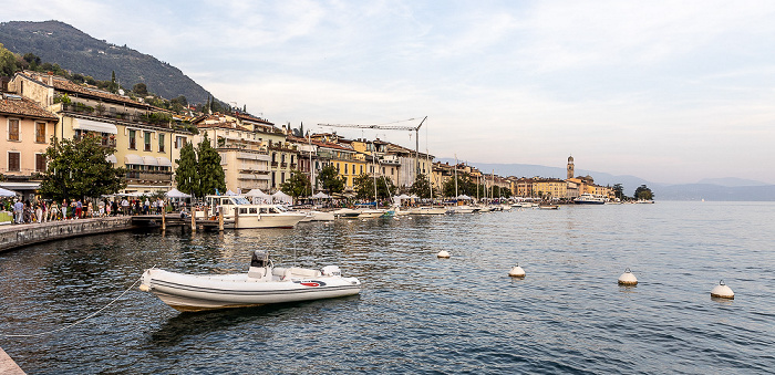 Salò Gardasee, Lungolago Giuseppe Zanardelli Duomo Santa Maria Annunziata Lago di Garda