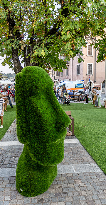 Piazza Vittorio Emanuele II: I Giardini del Garda Salò