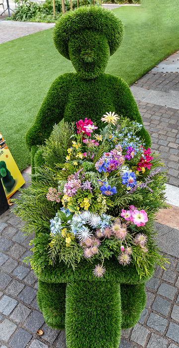 Salò Piazza Vittorio Emanuele II: I Giardini del Garda