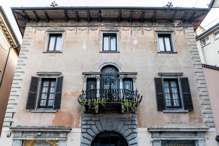 Piazza Angelo Zanelli Salò