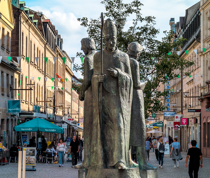 Schwabacher Straße: Drei-Herren-Denkmal Fürth