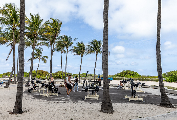 StreetBarbell Beach Gym South Beach Miami Beach