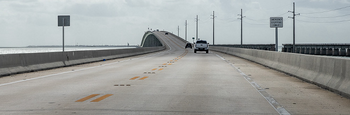 Overseas Highway (U.S. Highway 1) mit der Seven Mile Bridge Florida Keys