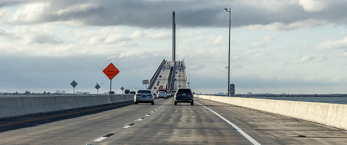 Interstate I-275 mit der Sunshine Skyway Bridge Hillsborough County (Florida)