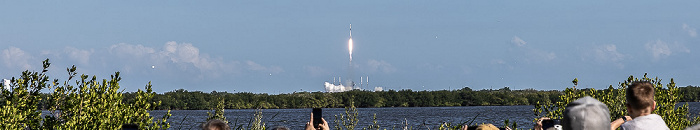 Kennedy Space Center Space Launch Complex 40 (SLC-40): Start einer Falcon 9 (mit Cargo Dragon C209)