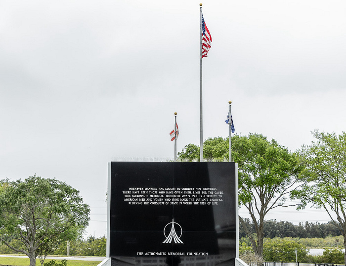 Kennedy Space Center Visitor Complex: The Astronauts Memorial Foundation Kennedy Space Center