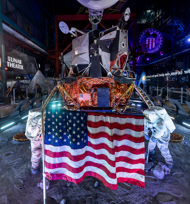 Apollo / Saturn V Center: Saturn V Rocket, Apollo Moon Lander Lunar Module-9 Kennedy Space Center