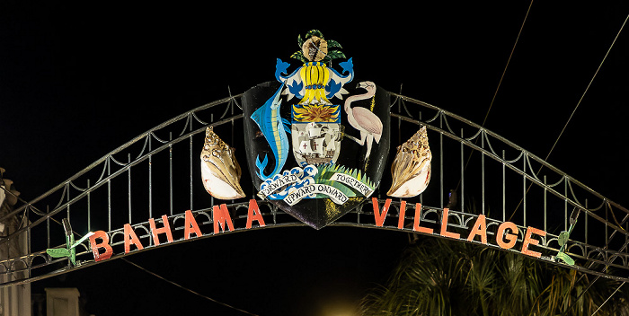 Petronia Street: Eingang zum Bahama Village Key West