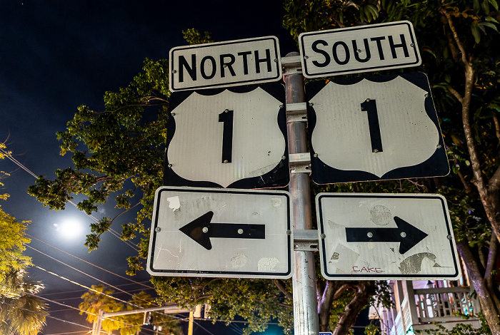 Truman Avenue (U.S. Highway 1) Key West