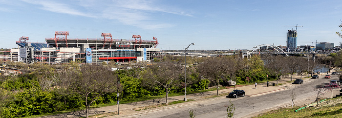 Blick von der Woodland Street Bridge: Nissan Stadium Nashville