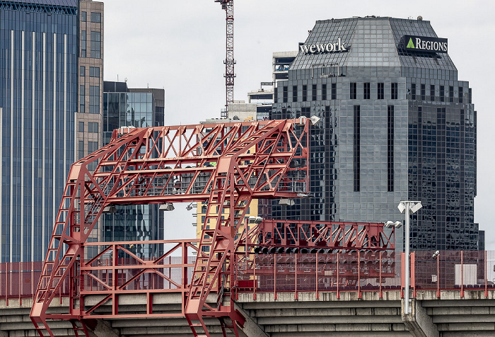 Blick aus dem La Quinta Inn & Suites Nashville Downtown/Stadium: Nissan Stadium Nashville