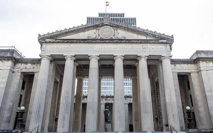 Legislative Plaza: War Memorial Auditorium Nashville