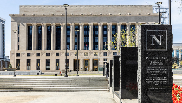 Public Square Park: Davidson County Courthouse (Nashville City Hall) Nashville