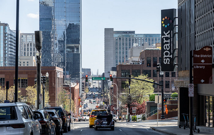 4th Avenue North / Commerce Street Nashville