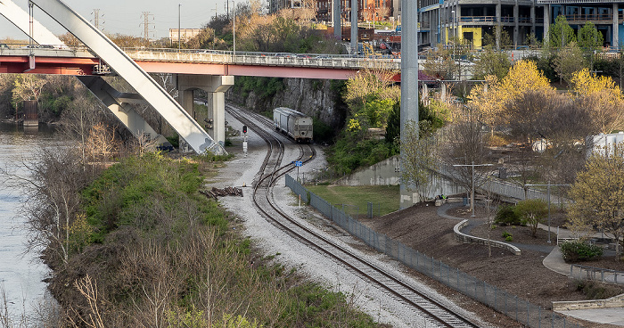 Blick von der John Seigenthaler Pedestrian Bridge: Nashville and Eastern Railroad Nashville