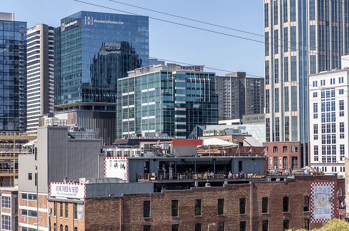 Blick von der John Seigenthaler Pedestrian Bridge: Downtown Nashville
