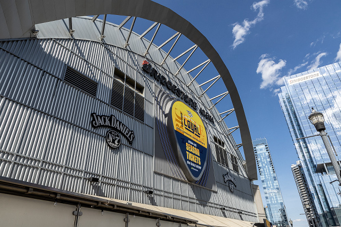 Demonbreun Street: Bridgestone Arena Nashville